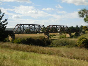 Steel bridge across the Wollondilly River at Kenmore near Goulburn