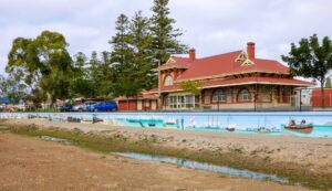 The former Wallaroo station is well preserved and part of the community. Note the mural. [2021]