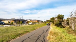The rail trail plays an important recreation and commuter link for the residential developments all the way to Drysdale [2021]