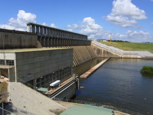 The impressive Hume Dam near Bonegilla (2011)