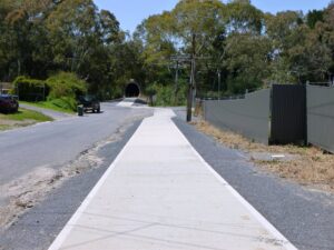 Childs Rd Path to Tunnel under freeway Dec 2021