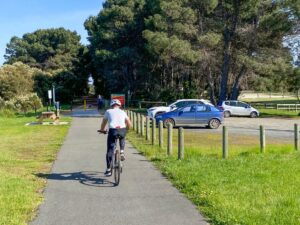 The parking area in South Dudley Road, Wonthaggi, features a bike repair station. Horses can use the trail west from here. [2022]