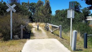 Start of the rail trail proper at Napier St in Bendigo [2023 Garry Long]