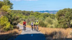 Riding up to Seaford from McLaren Vale [2024]