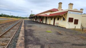 Hamilton railway station still sees freight trains and is where to catch the VLine bus [2024]